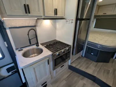2024 Forest River Sunseeker 2150S LE photo 13