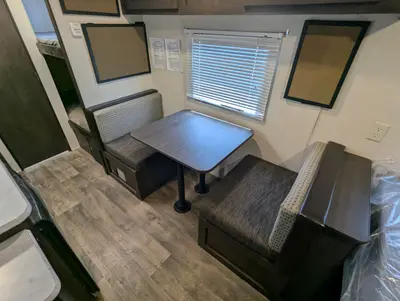 2018 Forest River Evo 177BH photo 10