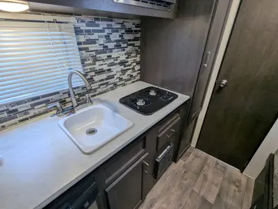 2018 Forest River Evo 177BH photo 16