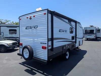 2018 Forest River Evo 177BH photo 6