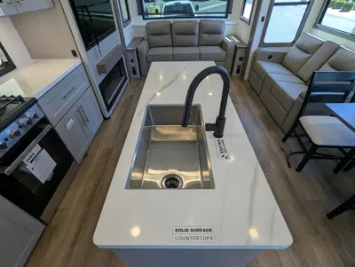 2026 Alliance RV Benchmark 42LFT photo 14