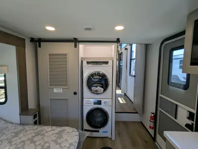 2026 Alliance RV Benchmark 42LFT photo 41