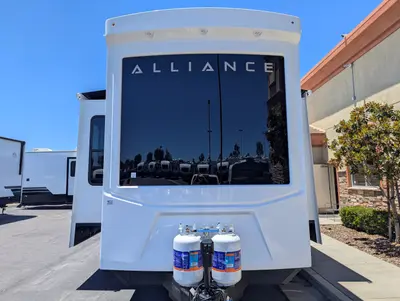2026 Alliance RV Benchmark 42LFT photo 4