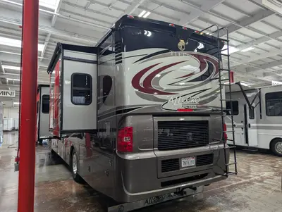 2016 Tiffin Allegro Red 38 QBA photo 4