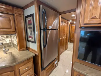 2016 Tiffin Allegro Red 38 QBA photo 18