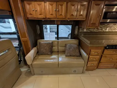 2016 Tiffin Allegro Red 38 QBA photo 13