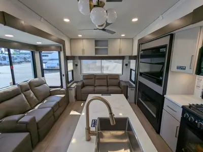2027 Alliance RV Paradigm 310RL photo 17