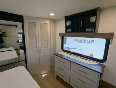 2027 Alliance RV Paradigm 310RL photo 10