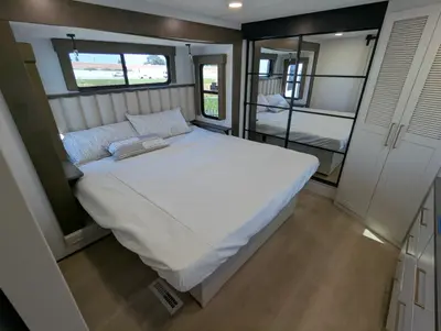2027 Alliance RV Paradigm 310RL photo 28