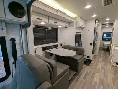 2025 Entegra Coach Vision XL 31UL photo 13