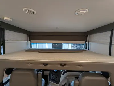 2025 Entegra Coach Vision XL 31UL photo 8