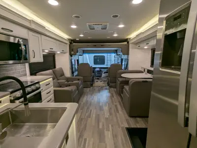 2025 Entegra Coach Vision XL 31UL photo 30