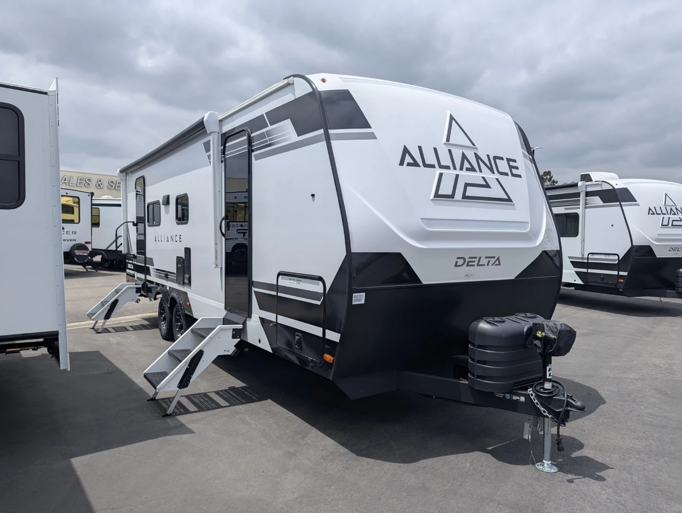 2027 Alliance RV Delta 252RL exterior