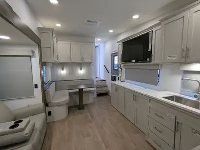 2027 Alliance RV Avenue photo 49
