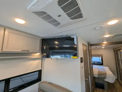 2027 Thor Motor Coach Windsport photo 28