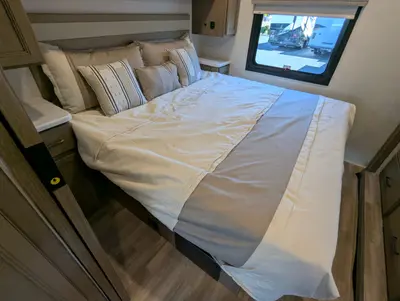 2027 Thor Motor Coach Windsport photo 41