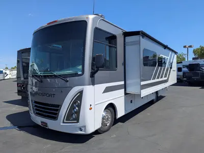 2027 Thor Motor Coach Windsport photo 6