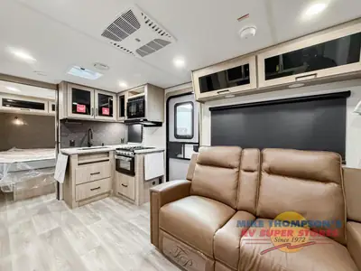2026 Grand Design Imagine XLS photo 23
