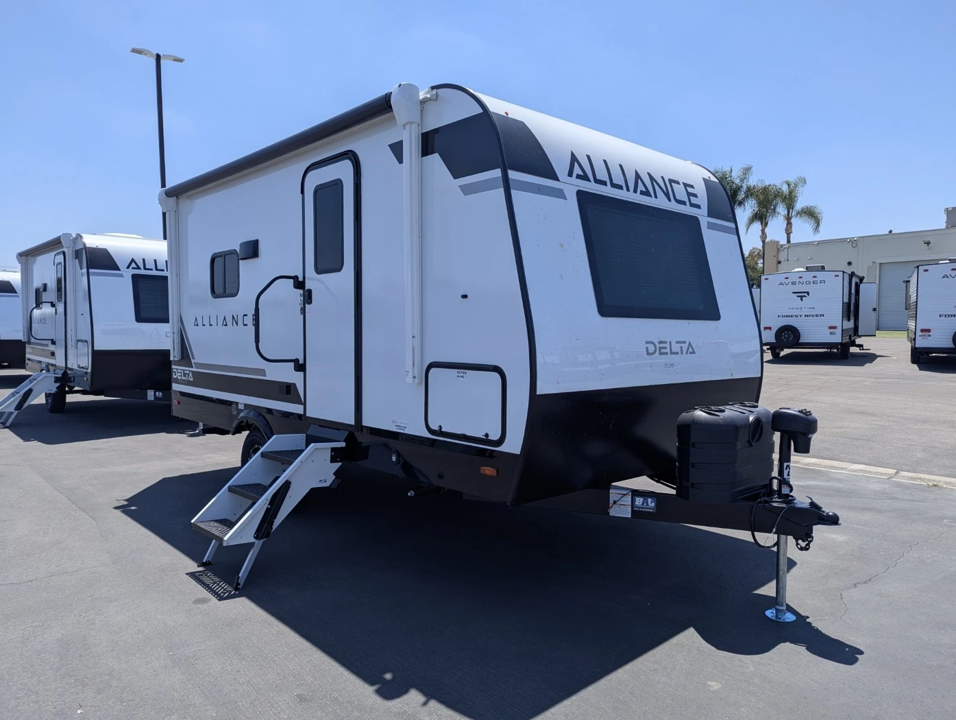 2027 Alliance RV Delta ML166 exterior