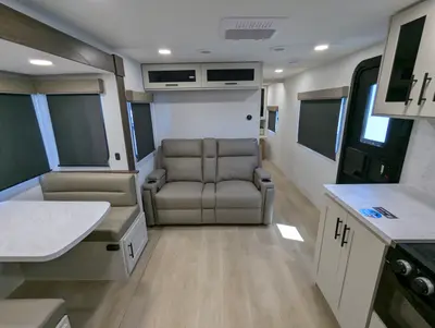 2027 Alliance RV Delta RE250 photo 28