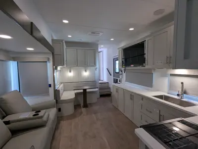 2027 Alliance RV Avenue photo 46