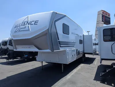 2027 Alliance RV Avenue photo 4