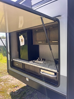 2020 JAYCO JAY FLIGHT photo 2