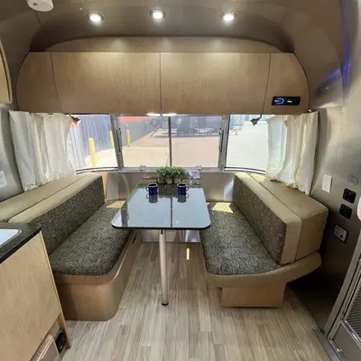 2013 Airstream Flying Cloud photo 19