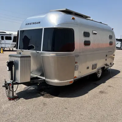 2013 Airstream Flying Cloud photo 10
