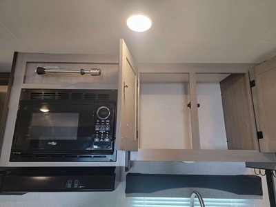 2022 HIGHLAND RIDGE MESA RIDGE S-LITE photo 7