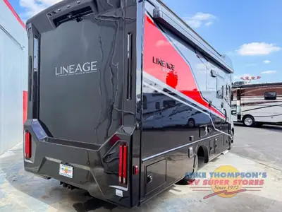 2026 Grand Design Lineage Series M photo 5