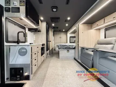 2026 Grand Design Lineage Series M photo 16