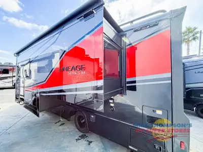 2026 Grand Design Lineage Series M photo 4