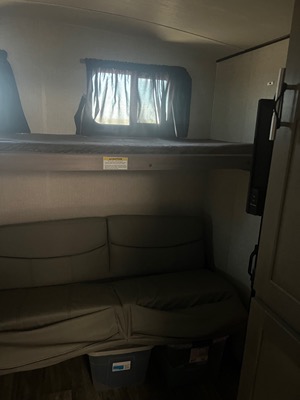2022 SUNSET PARK RV SUNSET TRAIL SUPER LITE photo 10