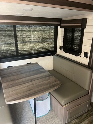 2022 SUNSET PARK RV SUNSET TRAIL SUPER LITE photo 4