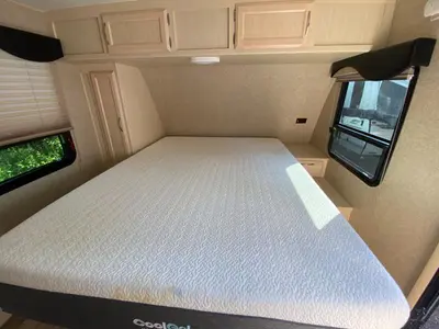 2017 Winnebago Minnie photo 37