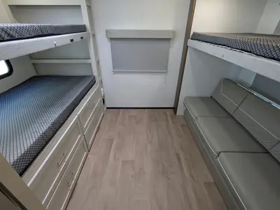 2027 Alliance RV Avenue 30BH photo 48
