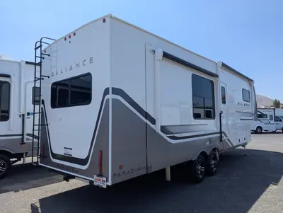 2027 Alliance RV Paradigm 312RK photo 17