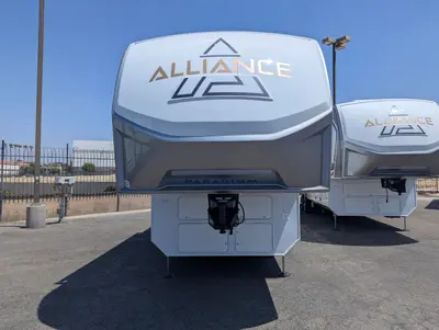 2027 Alliance RV Paradigm 312RK photo 4