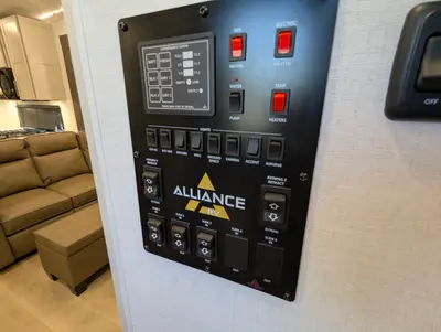 2027 Alliance RV Paradigm 312RK photo 40