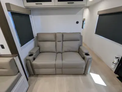 2027 Alliance RV Delta RE250 photo 29