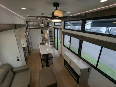 2027 Alliance RV Benchmark 44LFT photo 12