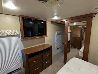 2013 Palomino Columbus 320RS photo 9