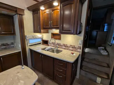 2013 Palomino Columbus 320RS photo 18