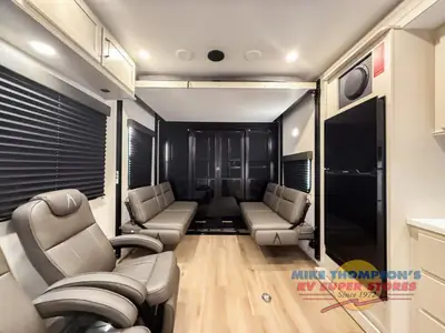 2026 Grand Design Momentum G-Class photo 6
