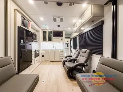 2026 Grand Design Momentum G-Class photo 12