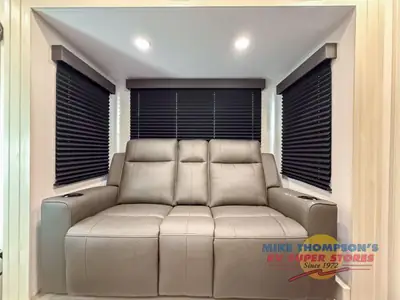 2026 Grand Design Momentum G-Class photo 15
