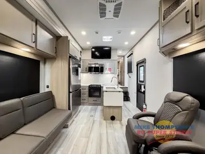 2026 Grand Design Momentum G-Class photo 14