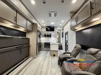 2026 Grand Design Momentum G-Class photo 17