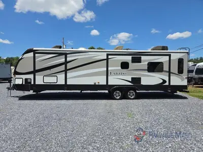 2016 Keystone RV Laredo photo 5